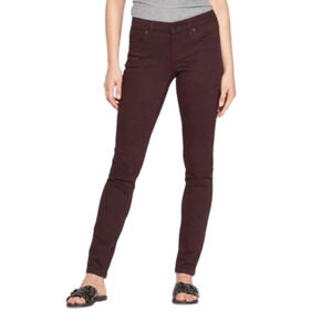 NWT Universal Thread Coloured Skinny 6